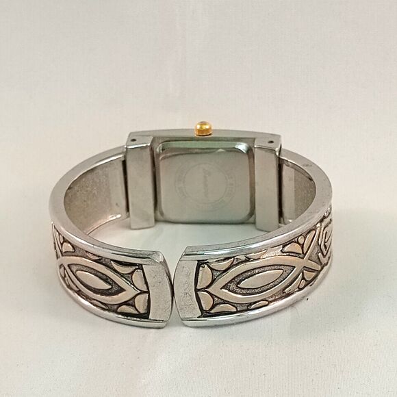 Geneva Women's Watch 18mm Silver Finish Cross Bangle Cuff – New Battery - Picture 6 of 6